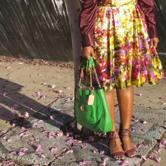 COACH PURSEGreen Leather Tote w/ Colorful Tags